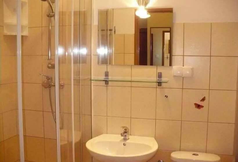 Aamiaismajoitus (B&B) Willa Akme