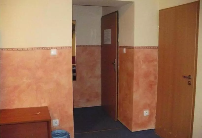 Aamiaismajoitus (B&B) Willa Akme