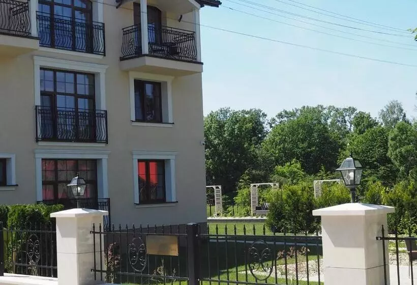 Aamiaismajoitus (B&B) Willa Anna