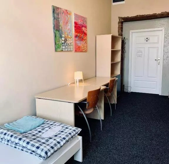 Chilli Hostel