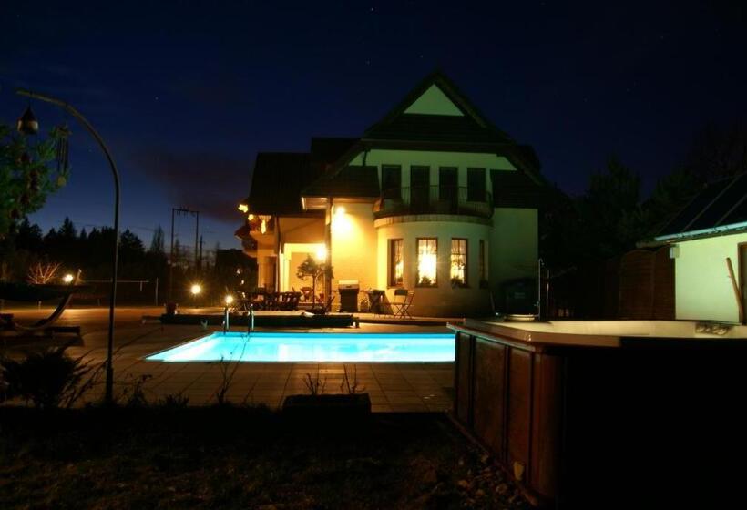 בית מלון כפרי Agro Gala