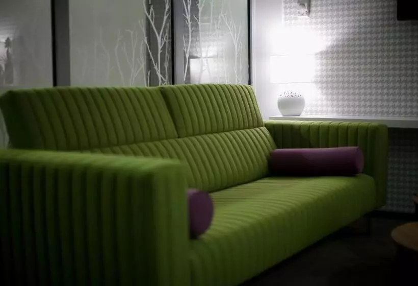 Hotelli Arkadia Jelcz Laskowice