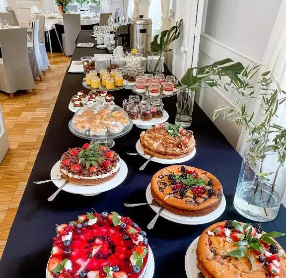 Hotelli Pałac Pakosław