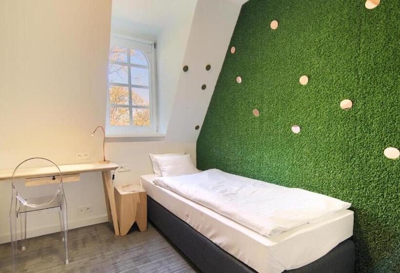 ホテル Pałac Pakosław