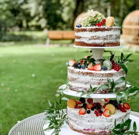 Hotelli Pałac Pakosław