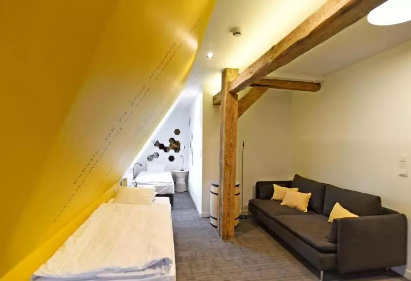 Hotelli Pałac Pakosław