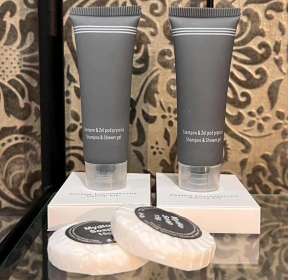 Szafirowy Dwór Hotel & Restauracja