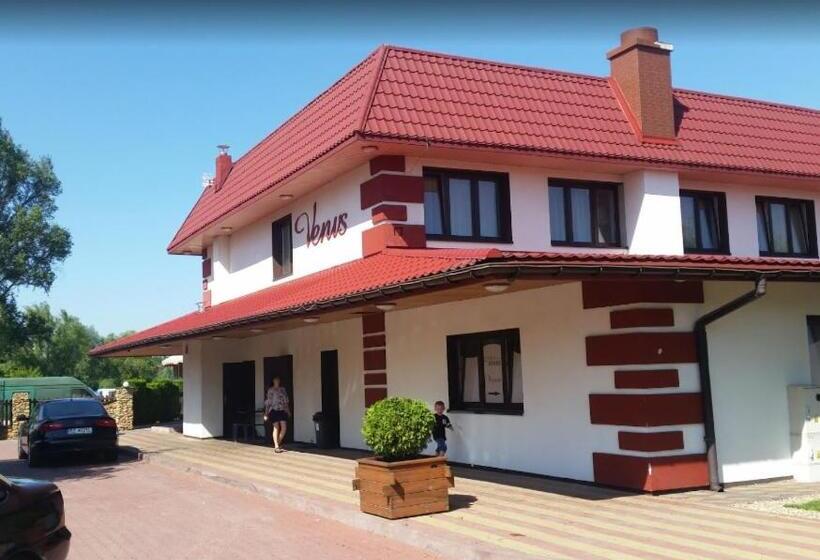 فندق Restauracja Venus