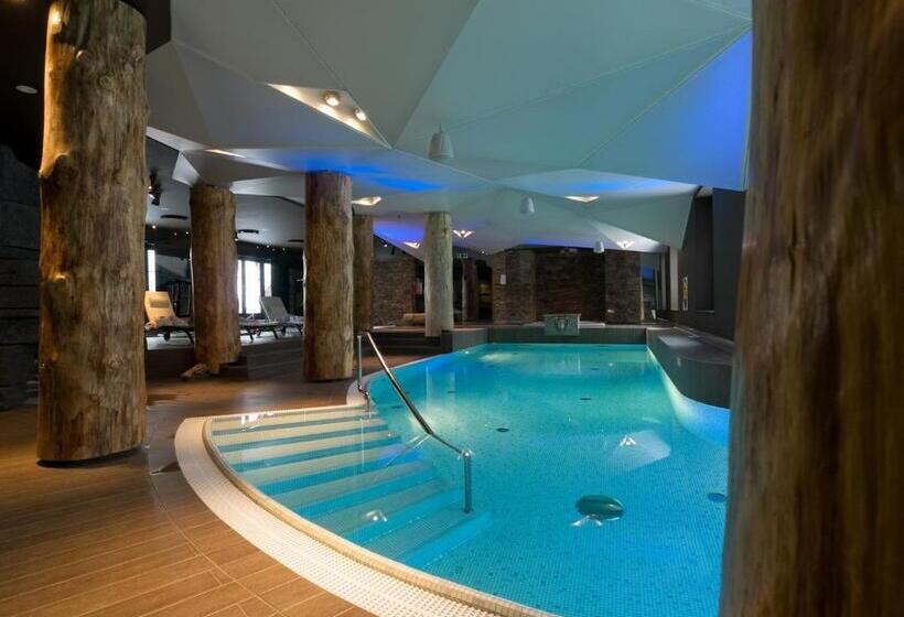 Hotel żubrówka Spa & Wellness