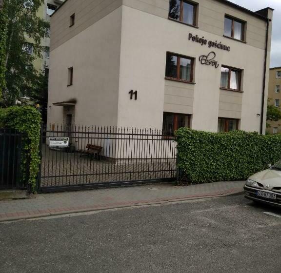 بنسيون Eleven Pokoje