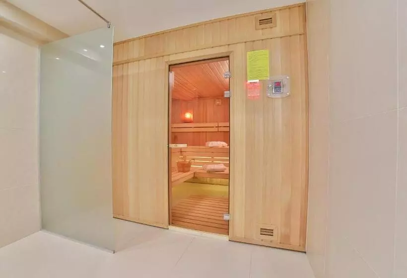 Majatalo Parkowy Dworek