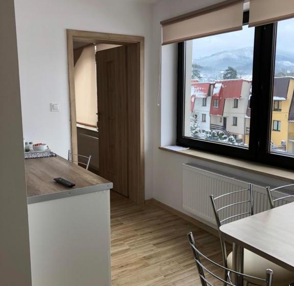 پانسیون Willa Zuzanna, Wcześniej Willa Italia