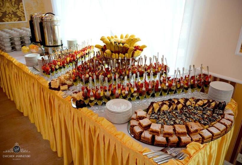 Resort Dworek Jamneński