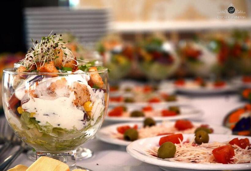 Resort Dworek Jamneński