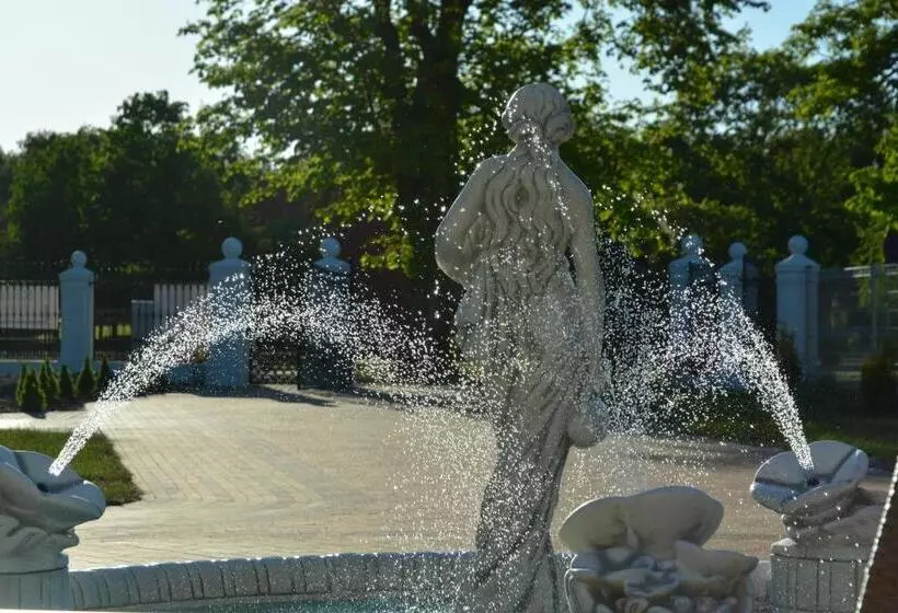 Lomakeskus Dworek Jamneński