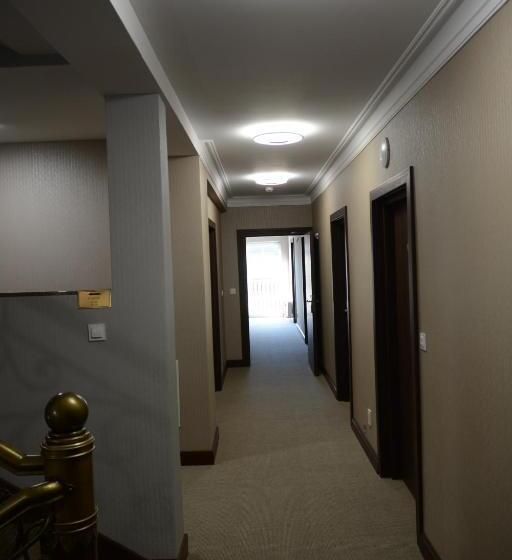 Resort Dworek Jamneński