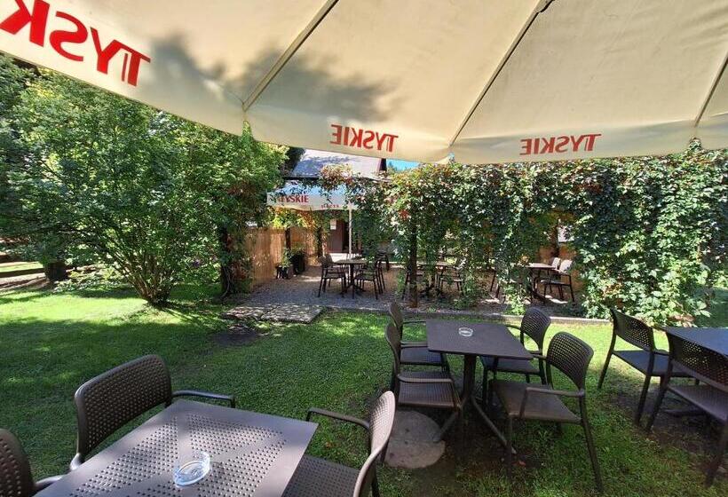 منتجع Pod Starym Groniem