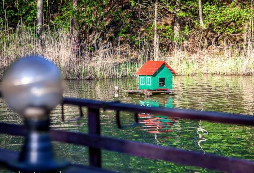 Zajazd U Beaty I Violetty