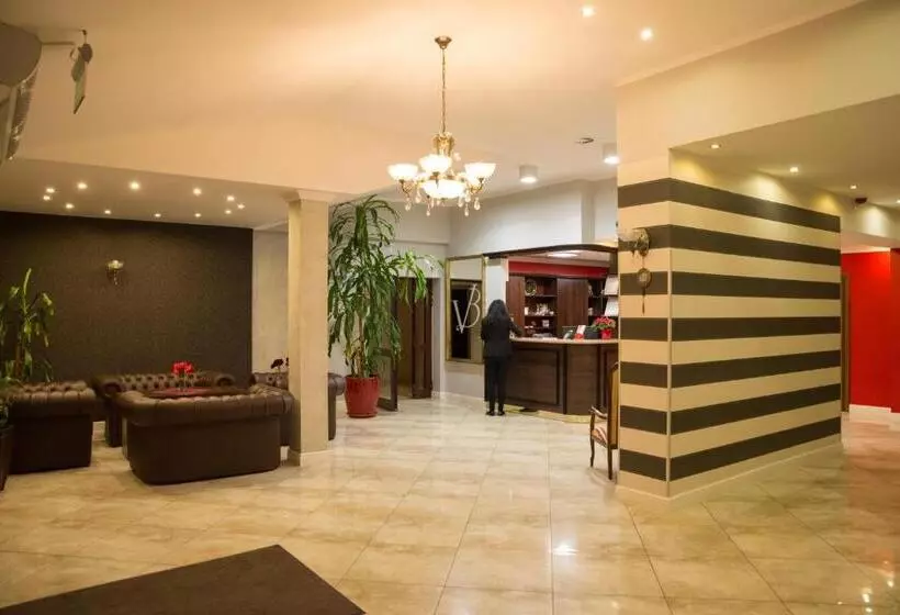 Zajazd U Beaty I Violetty