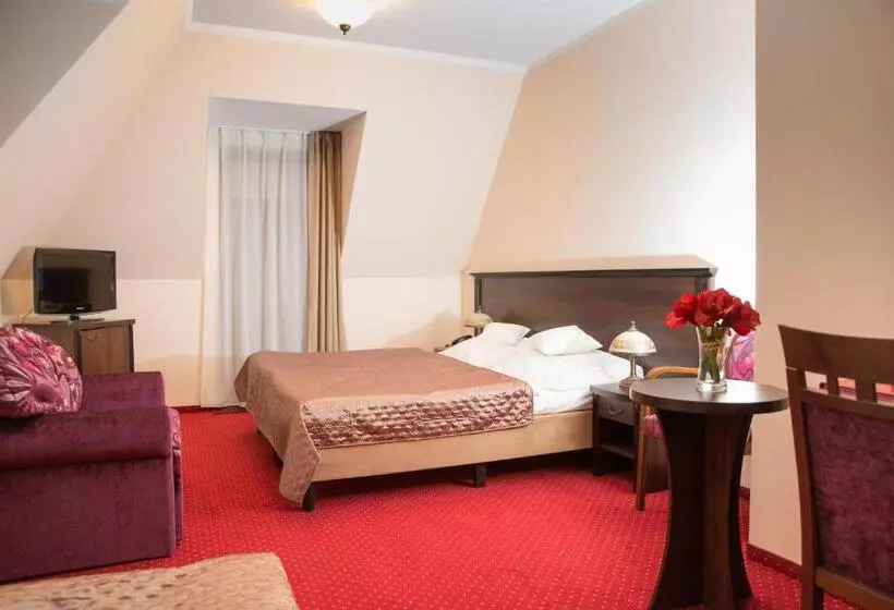 Zajazd U Beaty I Violetty