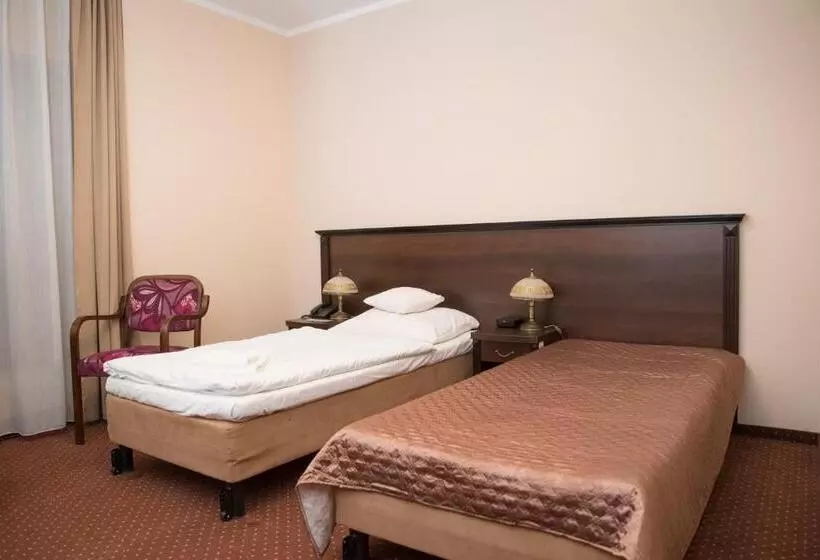 Zajazd U Beaty I Violetty