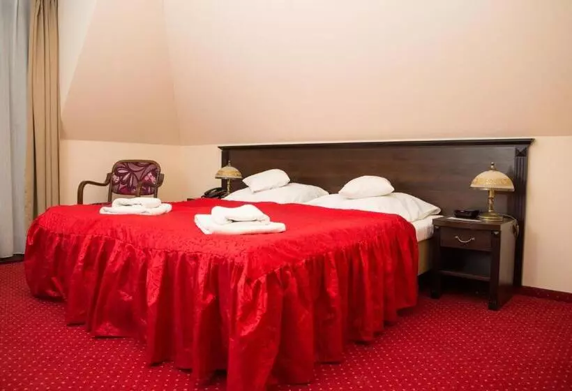 Zajazd U Beaty I Violetty