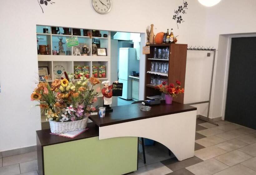 هاستل Ondraszka