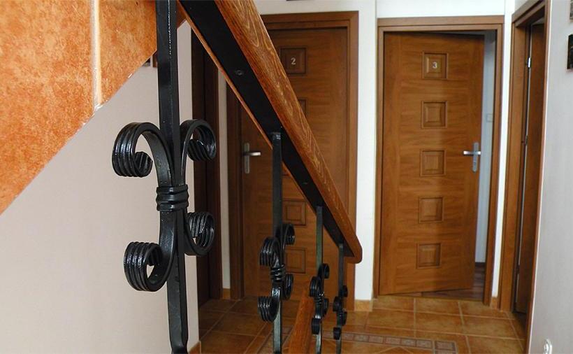 הוסטל Route 7 Rooms