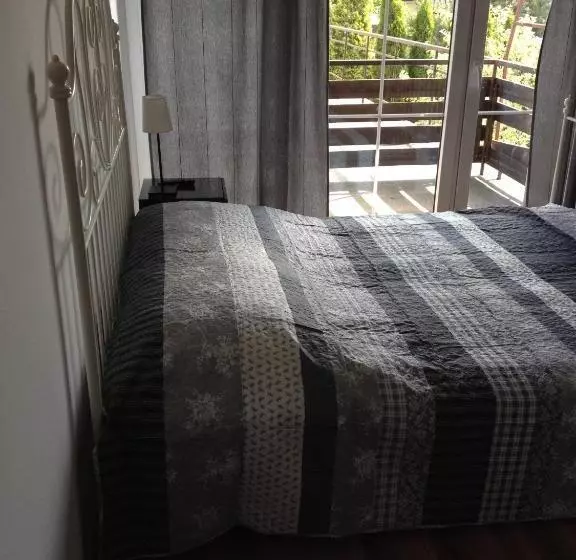 Retkeilymaja Route 7 Rooms