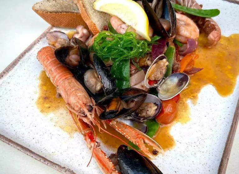 Aamiaismajoitus (B&B) Apartamenty Mesa Grill Restaurant Cafe