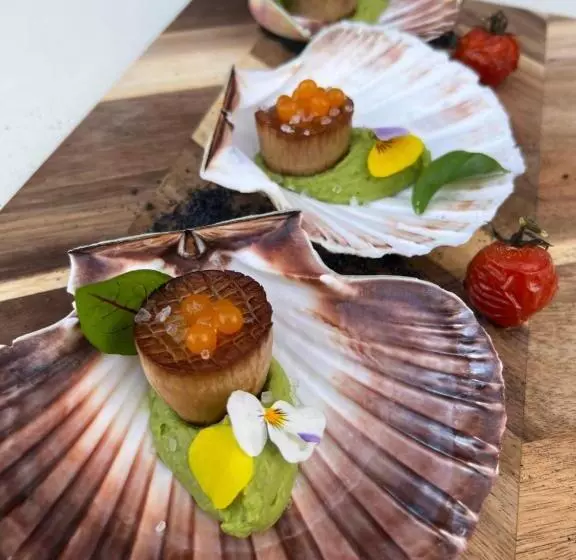 Aamiaismajoitus (B&B) Apartamenty Mesa Grill Restaurant Cafe