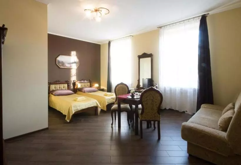 Aamiaismajoitus (B&B) Gościniec & Spa Darłowo