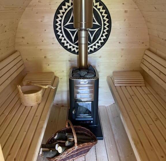 Aamiaismajoitus (B&B) Ośrodek Wypoczynkowy Anna Ila