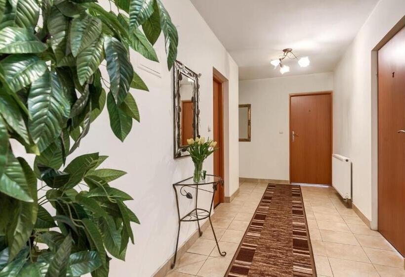 Aamiaismajoitus (B&B) Ośrodek Wypoczynkowy Anna Ila