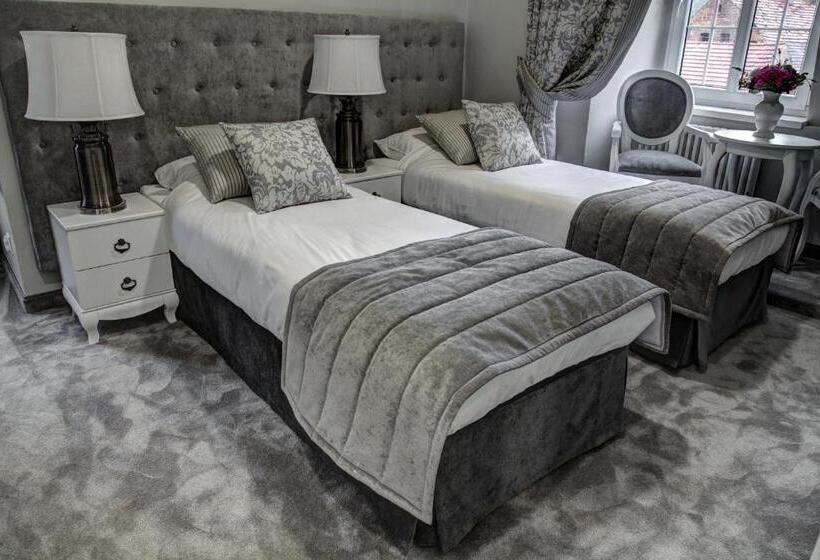 צימר Pałac W Bądzowie