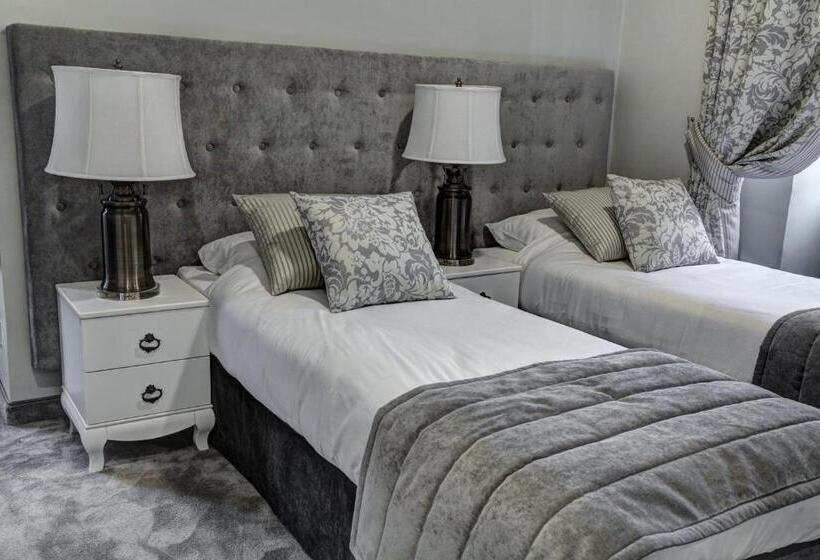 צימר Pałac W Bądzowie