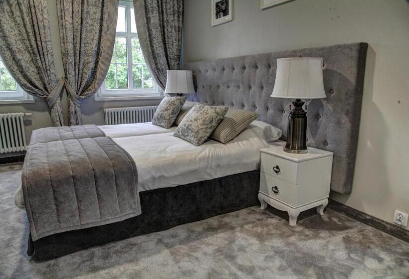 צימר Pałac W Bądzowie