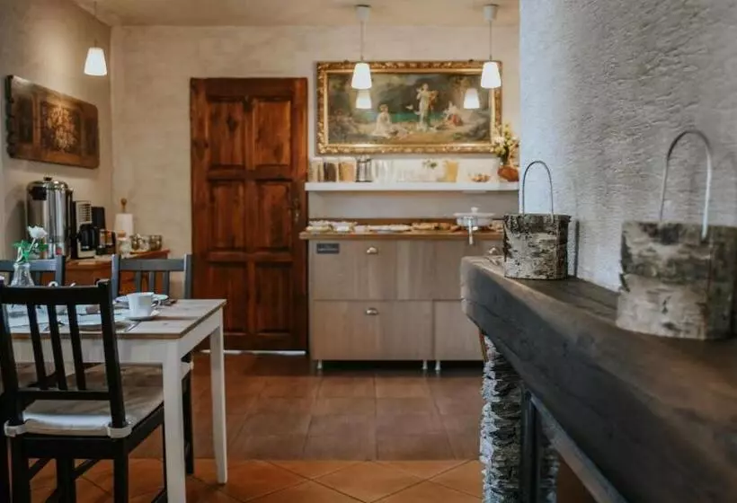 Aamiaismajoitus (B&B) Pokoje Gościnne Wysoka