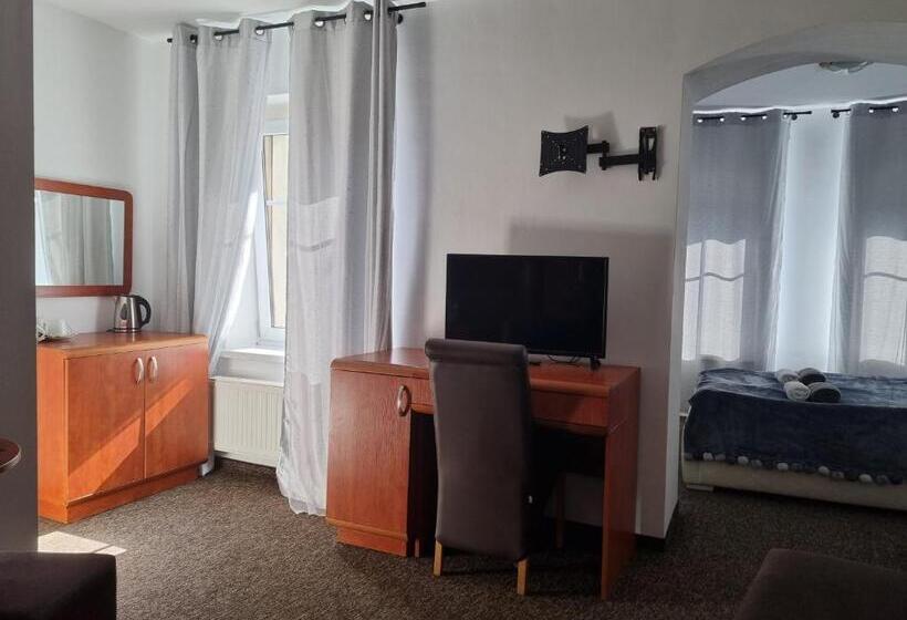 민박 Przy żelaznym Moście