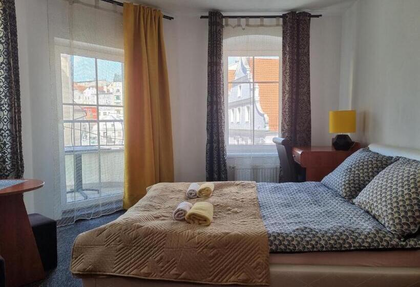 민박 Przy żelaznym Moście