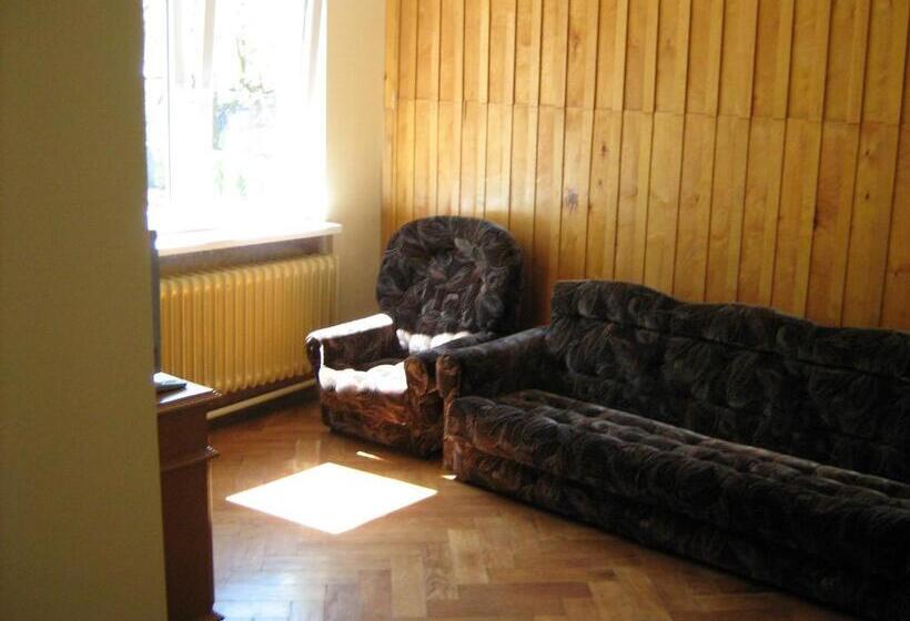 민박 Villa Centrum