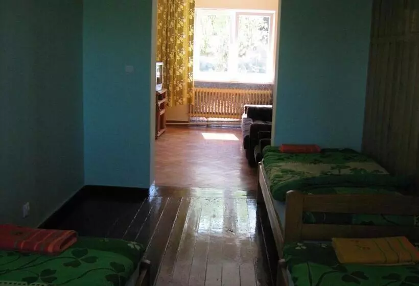 Aamiaismajoitus (B&B) Villa Centrum