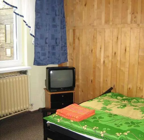 Aamiaismajoitus (B&B) Villa Centrum