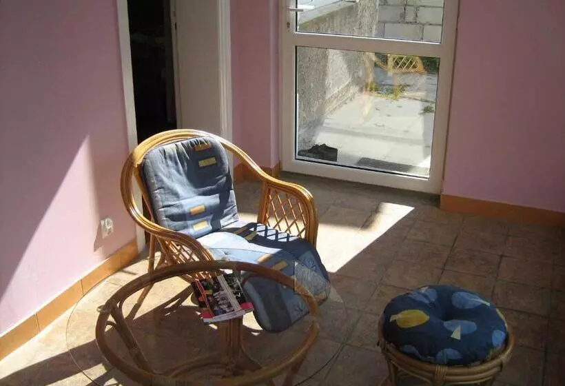 Aamiaismajoitus (B&B) Villa Centrum