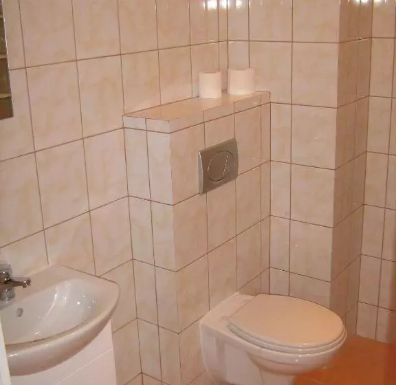 Aamiaismajoitus (B&B) Villa Centrum