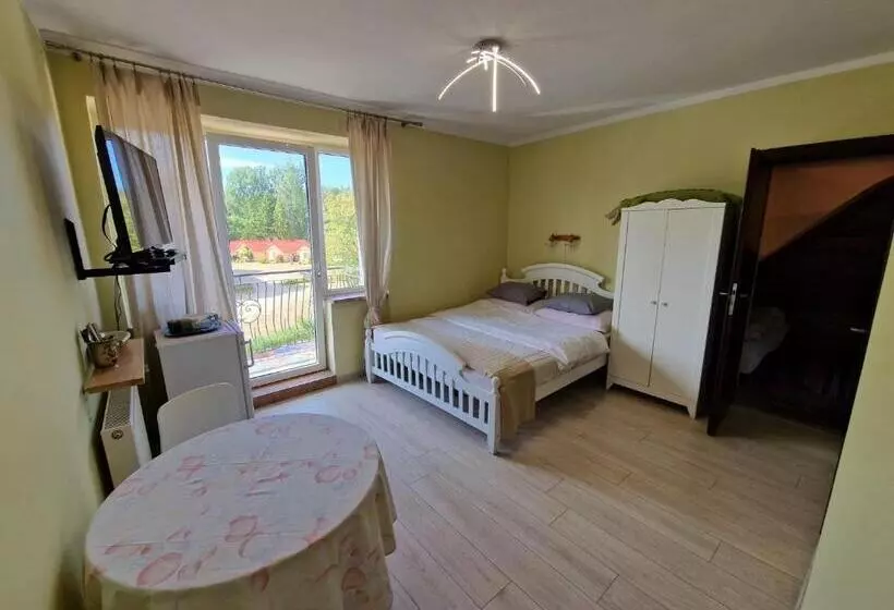 Aamiaismajoitus (B&B) Willa Pod Krokodylem