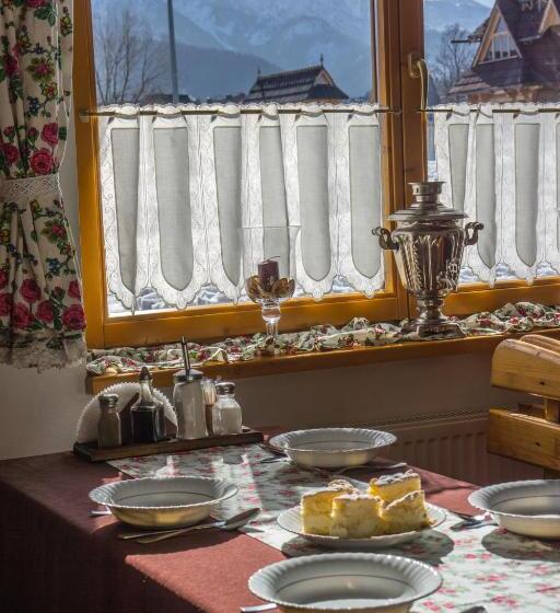 צימר Willa Swoboda Garden Spa