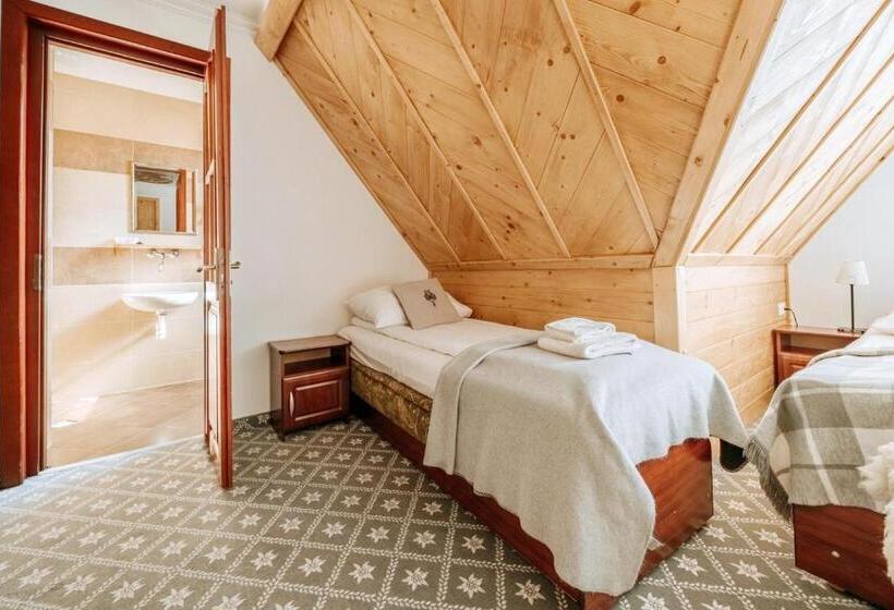 צימר Willa Swoboda Garden Spa