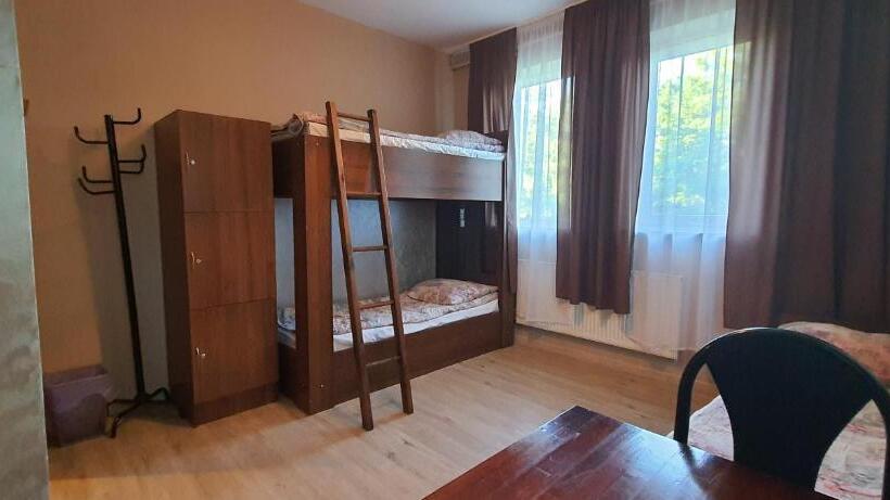 Hostel Zamość   Pokoje Gościnne
