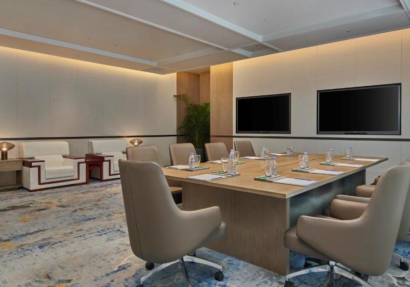 ホテル Doubletree By Hilton Jiangxi Fuzhou